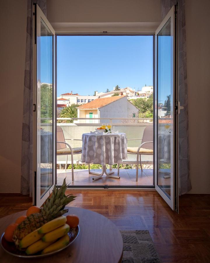 Apartments Margita Hvar Town Exterior foto